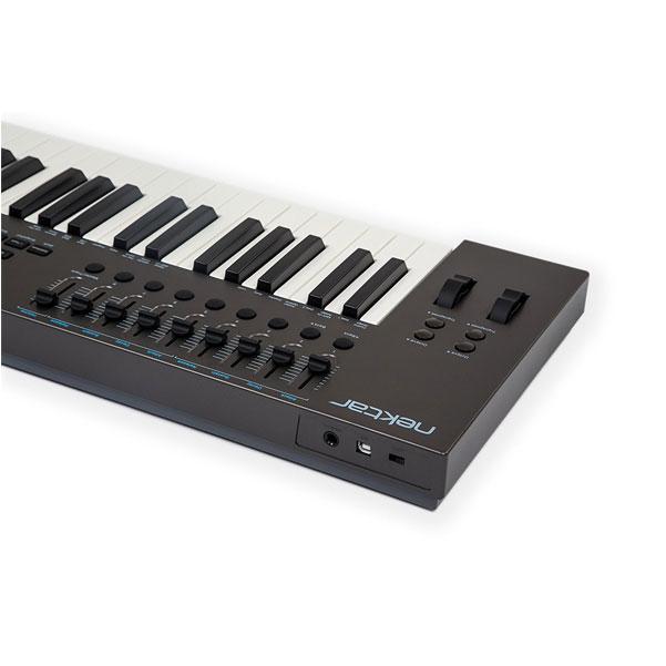 Nektar Impact LX49+ 49-key Midi Keyboard with Headphone, Polishing Cloth, Gigbag & Ebook - Image 3